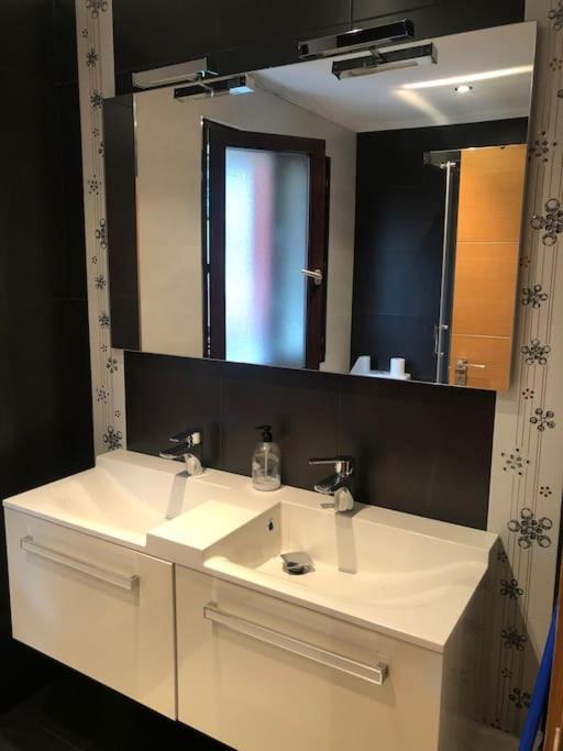 Ferienwohnung Vivienda De Uso Turistico En El Corazon De Burgo Exterior foto