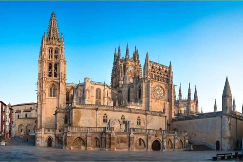 Ferienwohnung Vivienda De Uso Turistico En El Corazon De Burgo Exterior foto